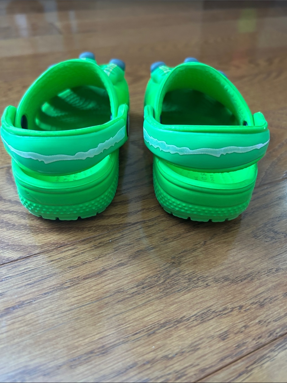 CROCS Classic I Am Dinosaur Slime Green Slip On with Dinosaur Claws Toddler C6 - Picture 3 of 7